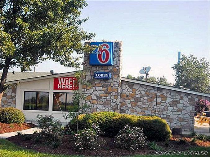 Knights Inn Burlington Nc Εξωτερικό φωτογραφία